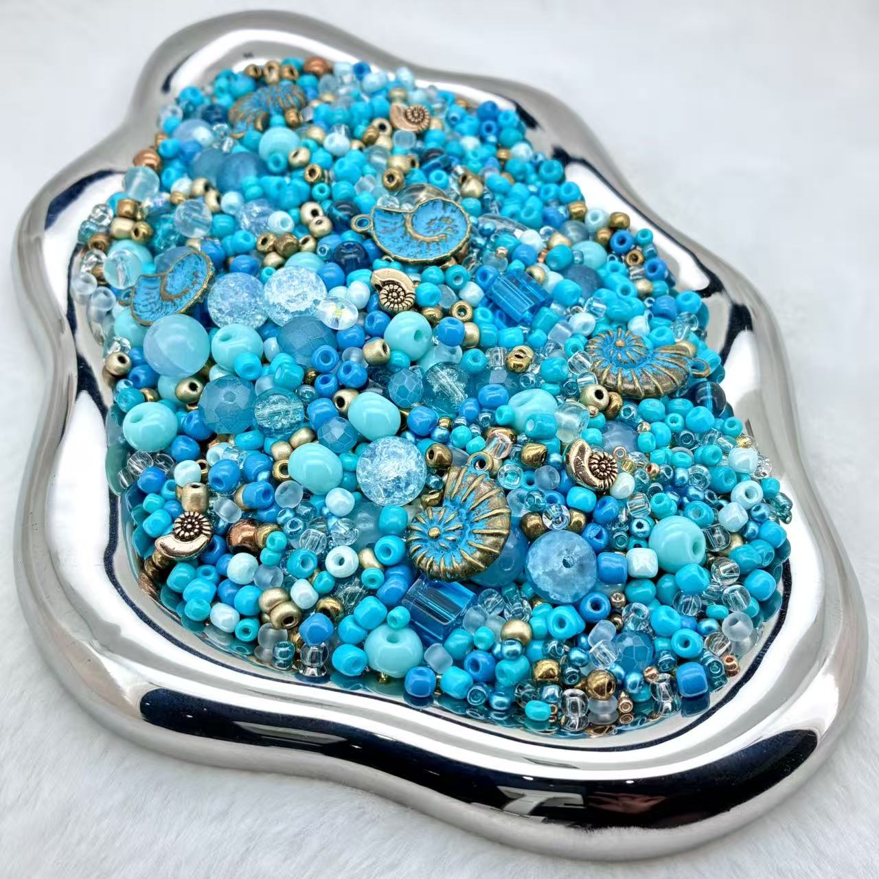 【Letter Q】【For Bracelets/Necklace/Key Chain】- Aug.28 Q Mix