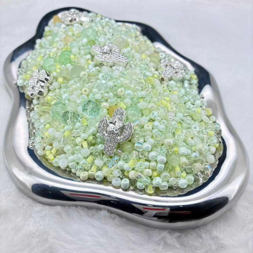 【Letter W】【Collector’s Edition】Green Oasis - May.17 W Mix