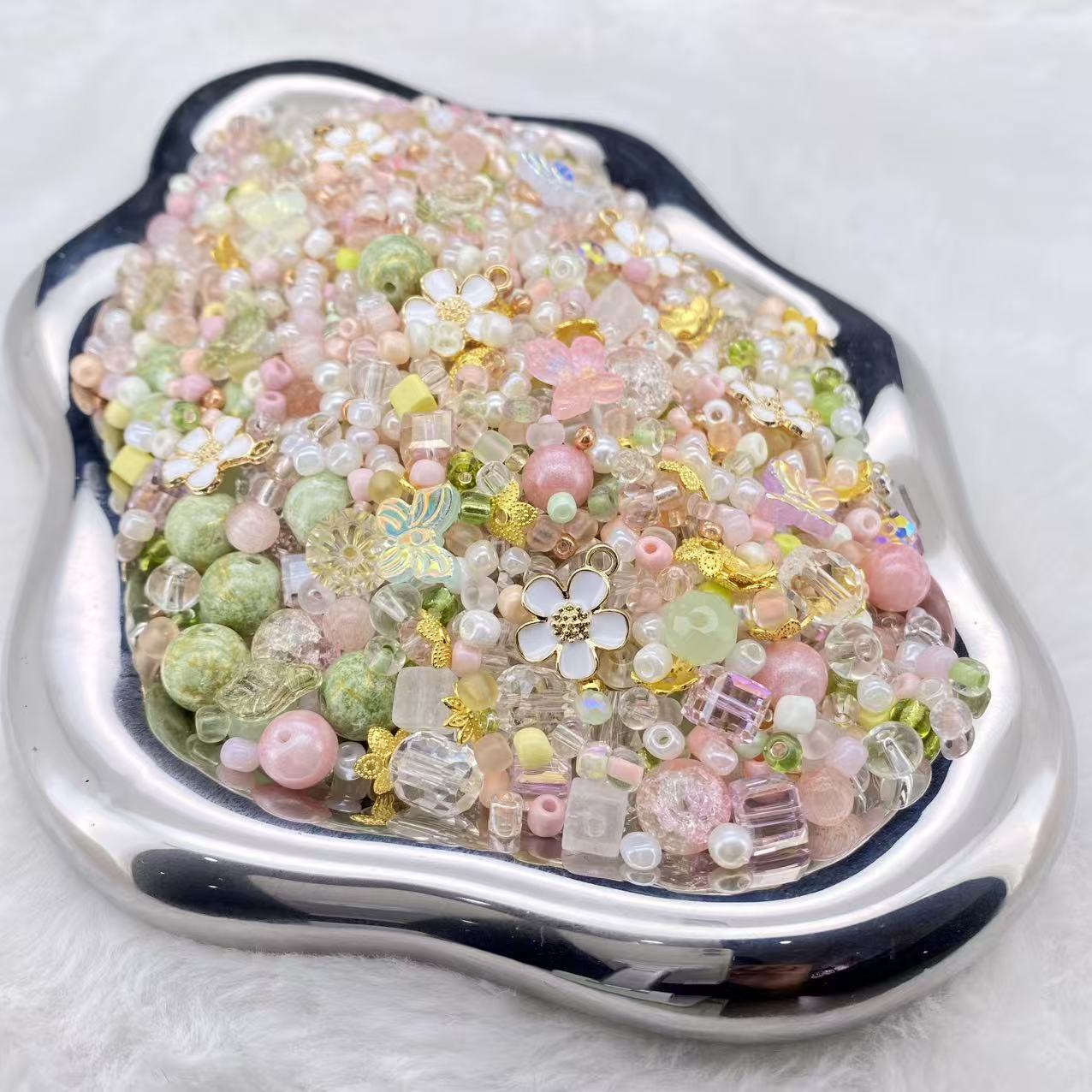 【Letter F】【Collector’s Edition】Spring Blossom Rain - Jun.3 F Mix