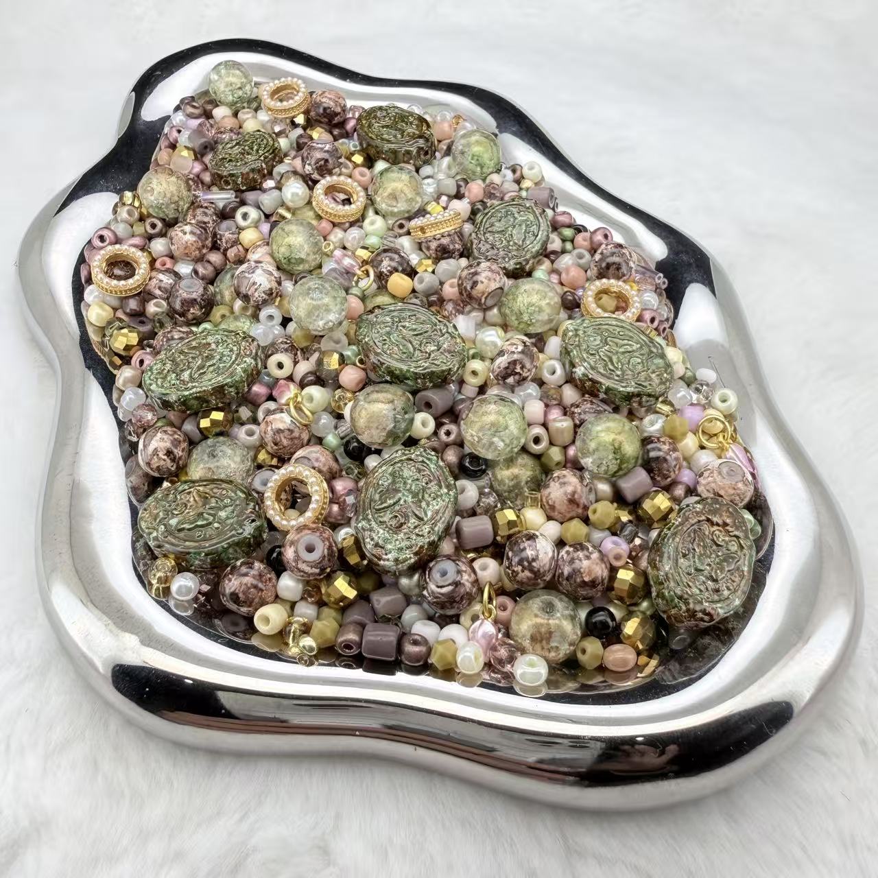 【New-Letter J】【Collector’s Edition】Meadow Stroll - Mar.18 J Mix