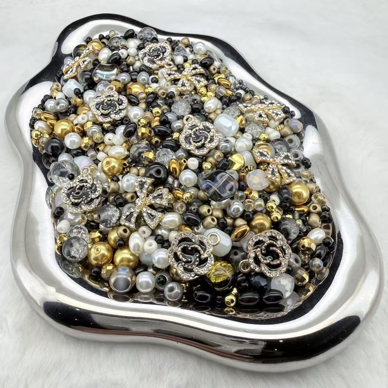 【Letter A】【Collector’s Edition】Obsidian Camellia - Mar.25 A Mix