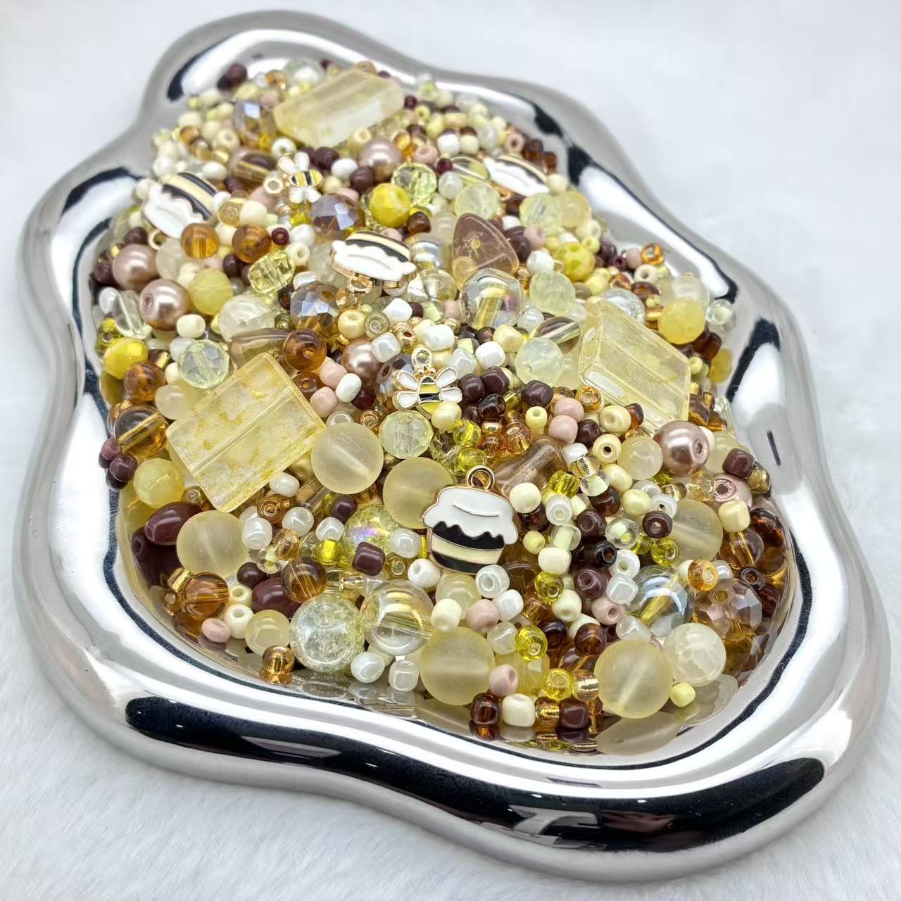 【New-Letter V】【Collector’s Edition】Honey Pot  - Aug.25 V Mix