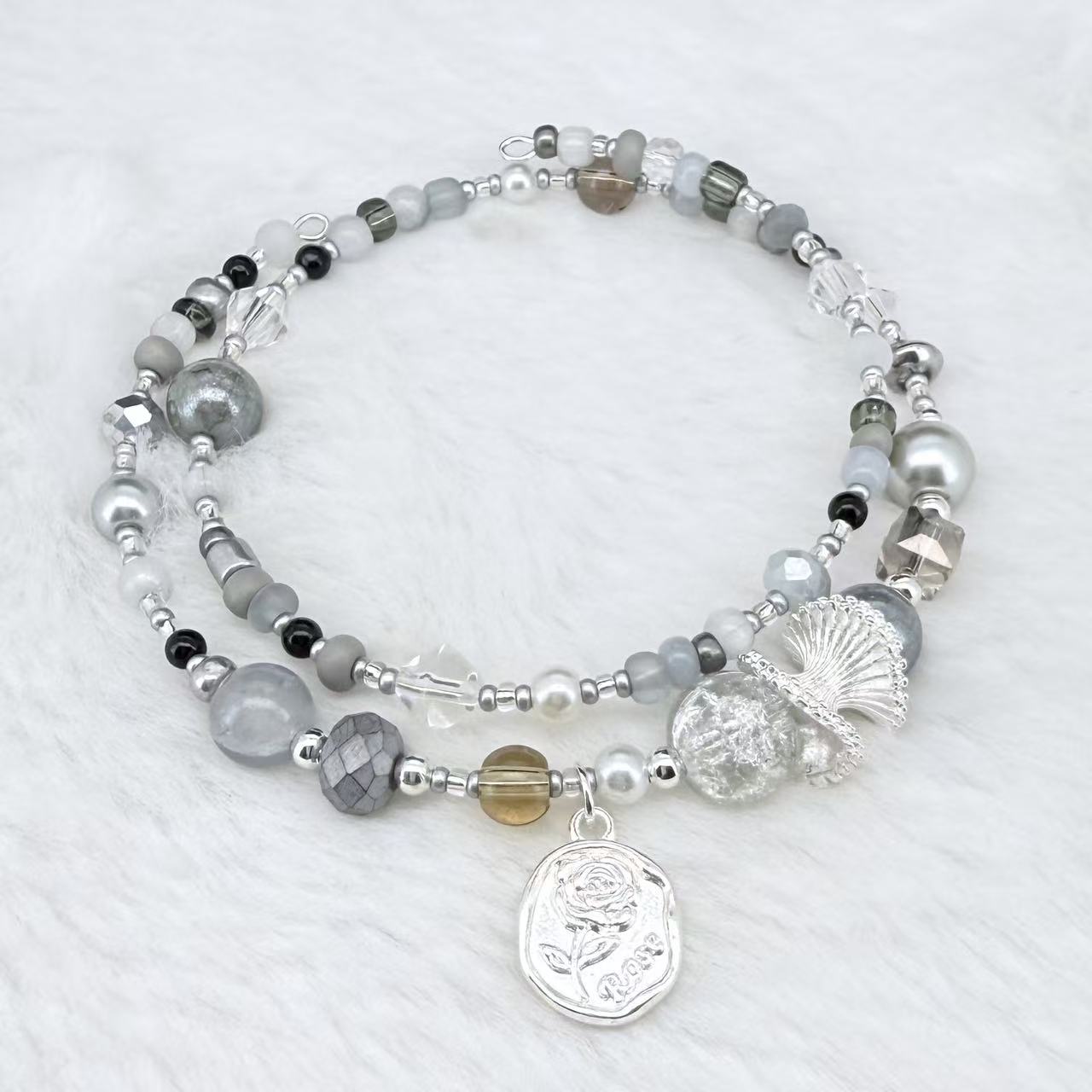 【Letter W】【For Bracelets/Necklace/Key Chain】- Apr.1 W Mix