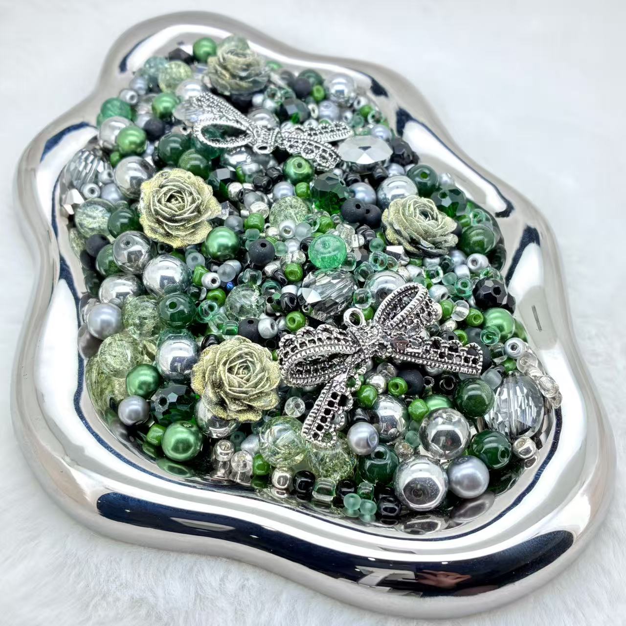 【Letter O】【Collector’s Edition】Emerald Velvet  - Aug.28 O Mix