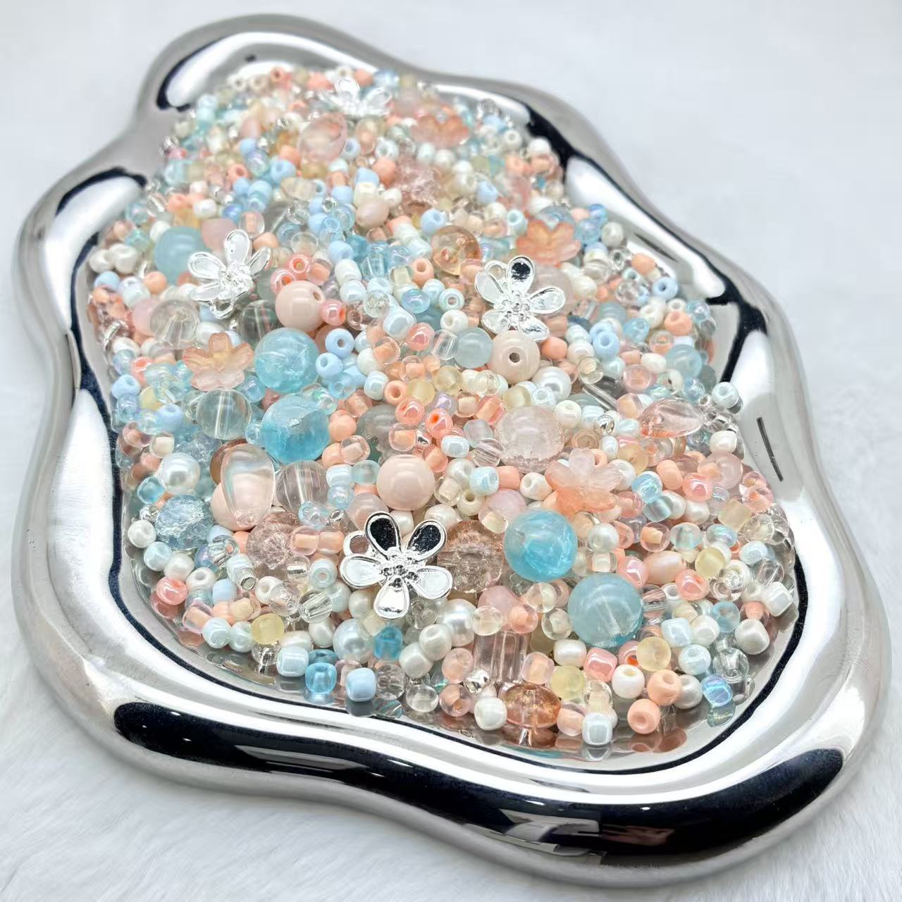 【New-Letter M】【For Bracelets/Necklace/Key Chain】- Sept.1 M Mix