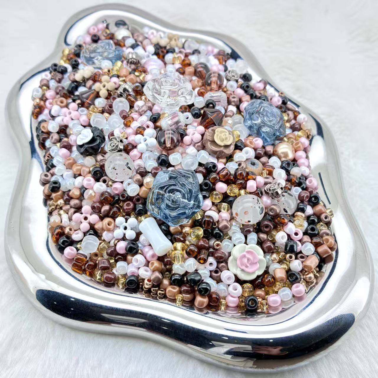 【New-Letter H】【Collector’s Edition】Rose Petal Letter  - Aug.1 H Mix