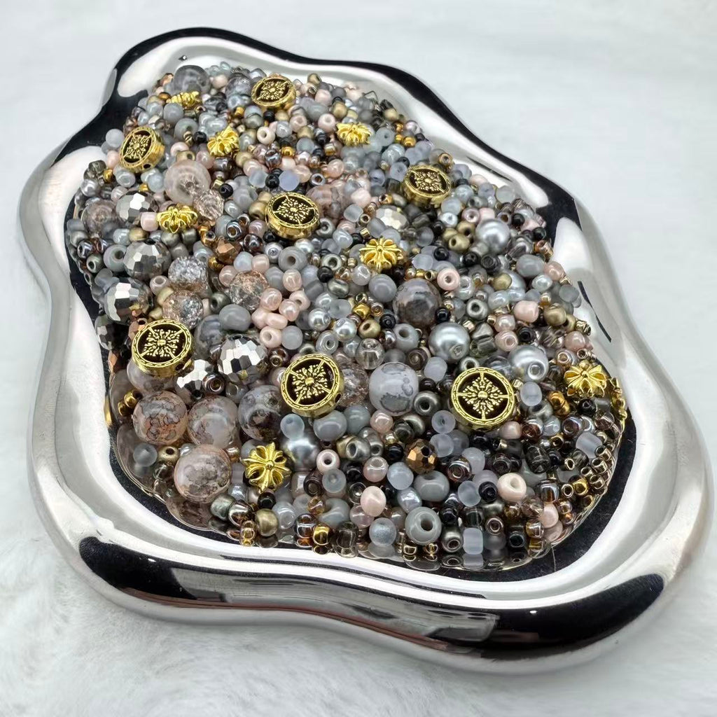 【Letter W】【For Bracelets/Necklace/Key Chain】- Apr.8 W Mix