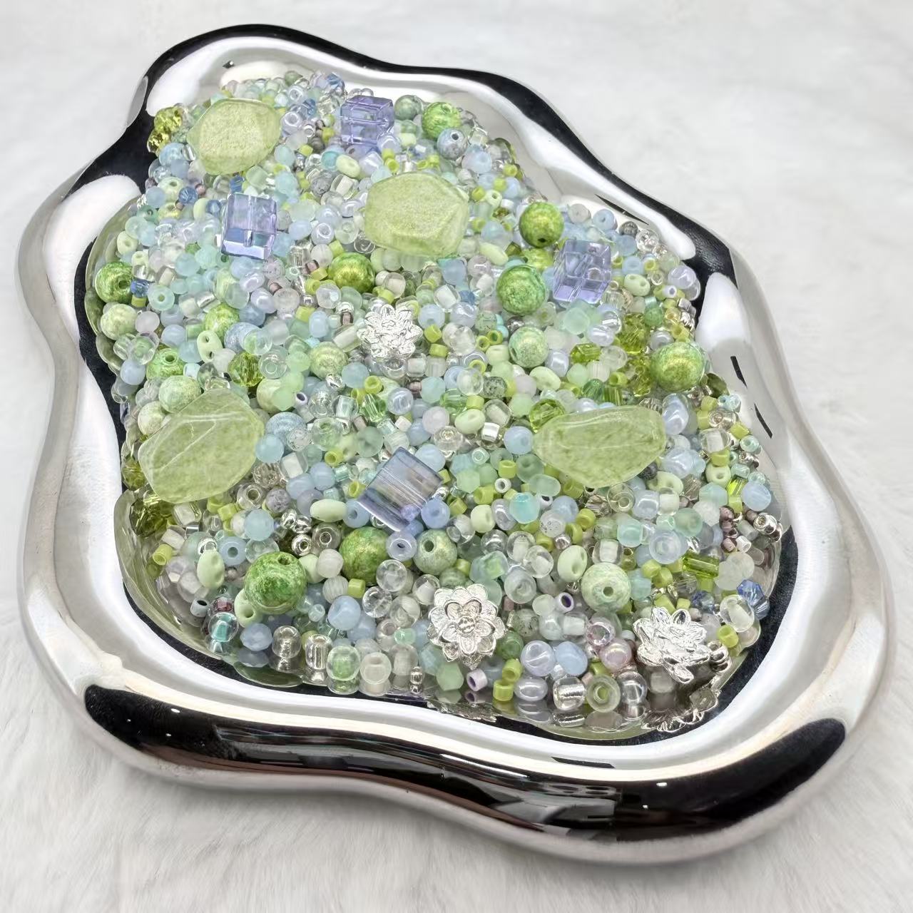 【Letter D】【Collector’s Edition】Monet’s Lily Garden - Mar.7 D Mix