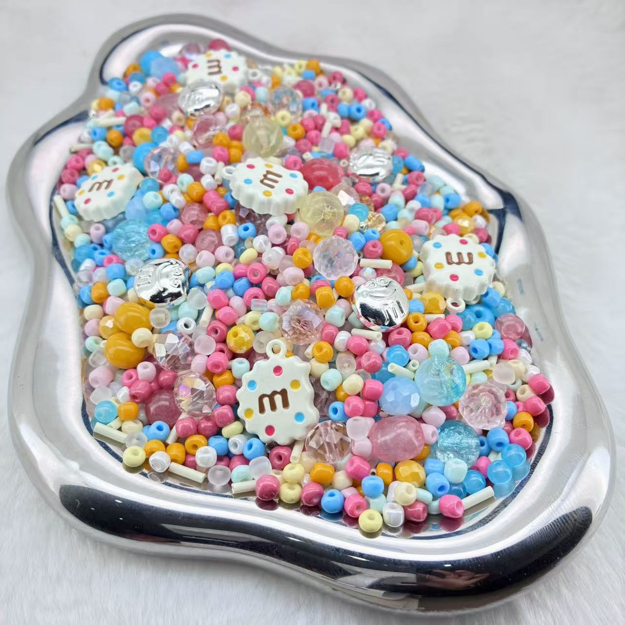 【Letter Q】【Collector’s Edition】Chocolate Drops  - Aug.7 Q Mix