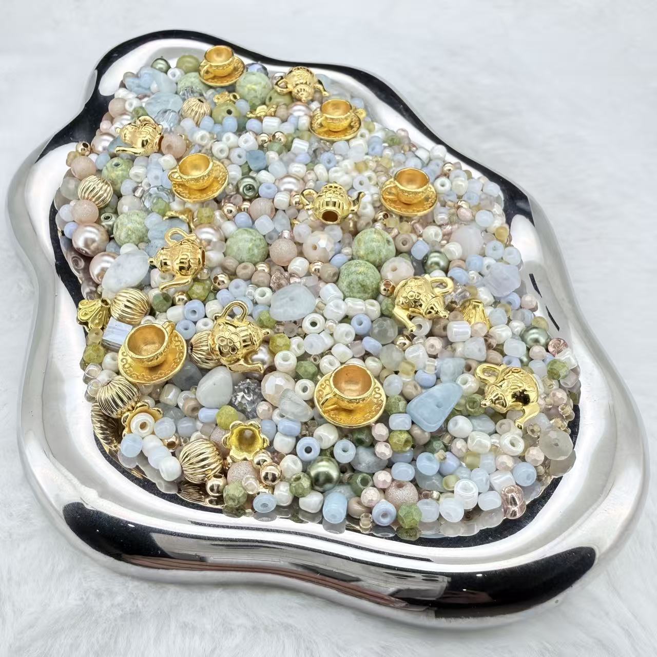 【Letter A】【Collector’s Edition】Tea Time Bliss - Apr.4 A Mix