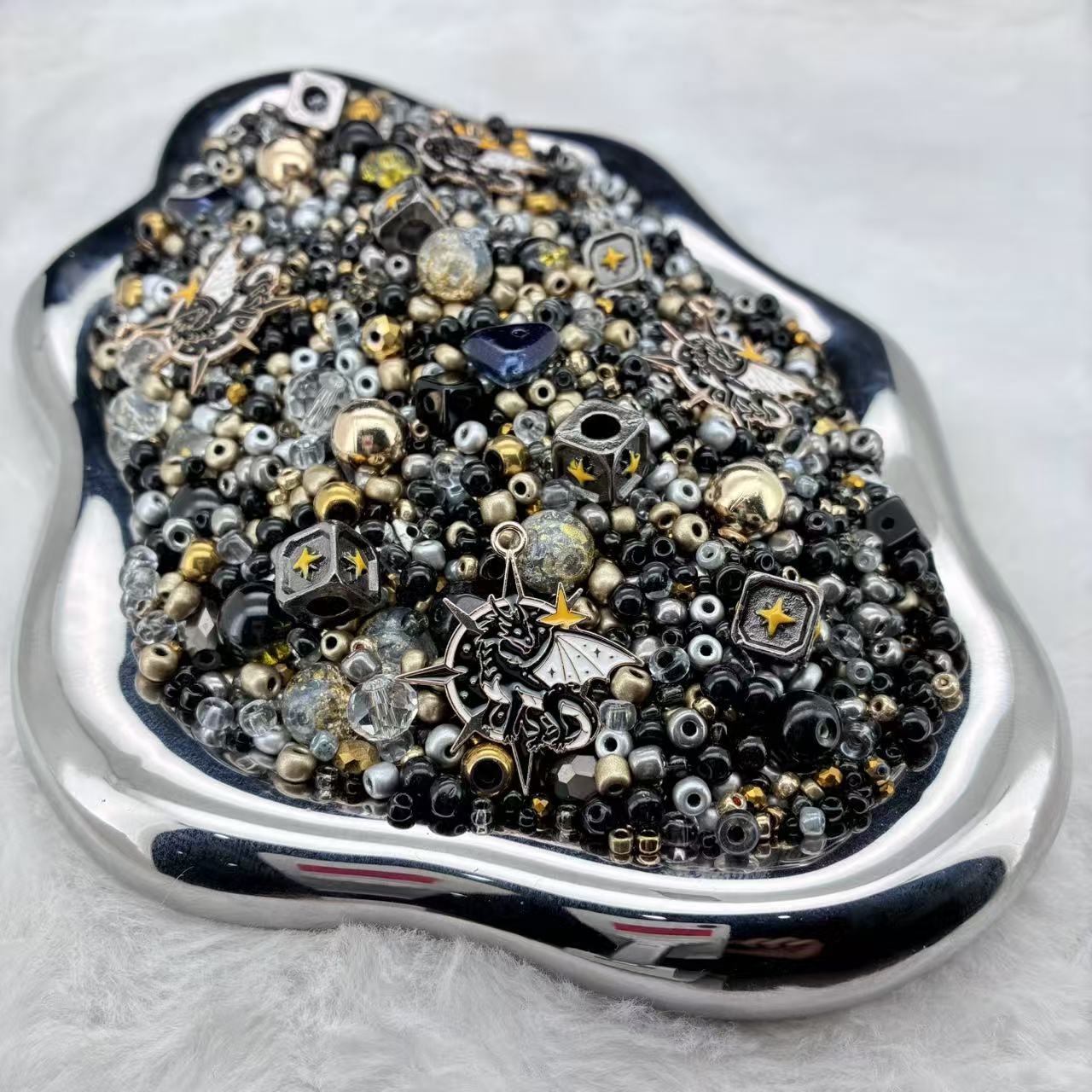 【Letter J】【Collector’s Edition】Obsidian Valor - May.25 J Mix