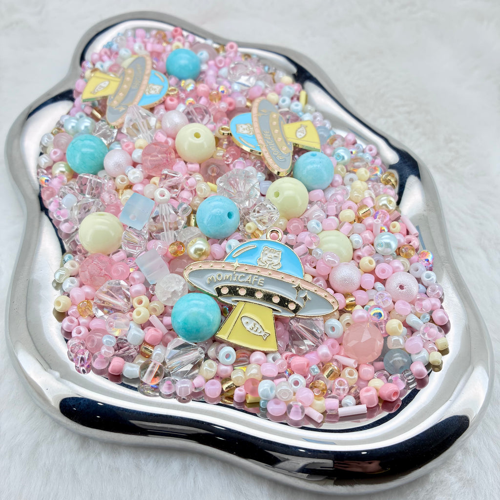 【Letter M】【Collector’s Edition】Kitty Spaceship - Jul.22 M Mix