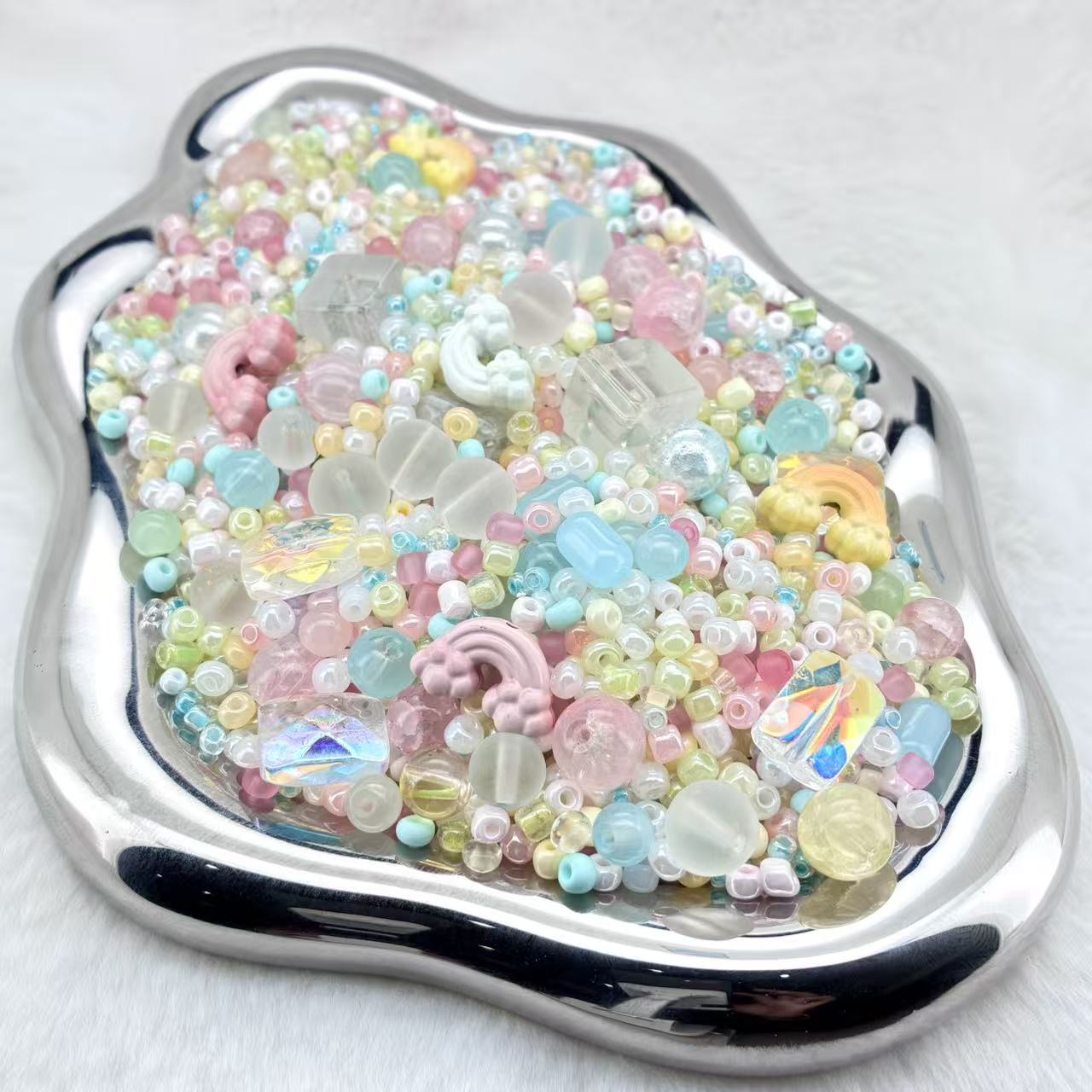 【Letter W】【Collector’s Edition】Rainbow Island  - Aug.7 W Mix