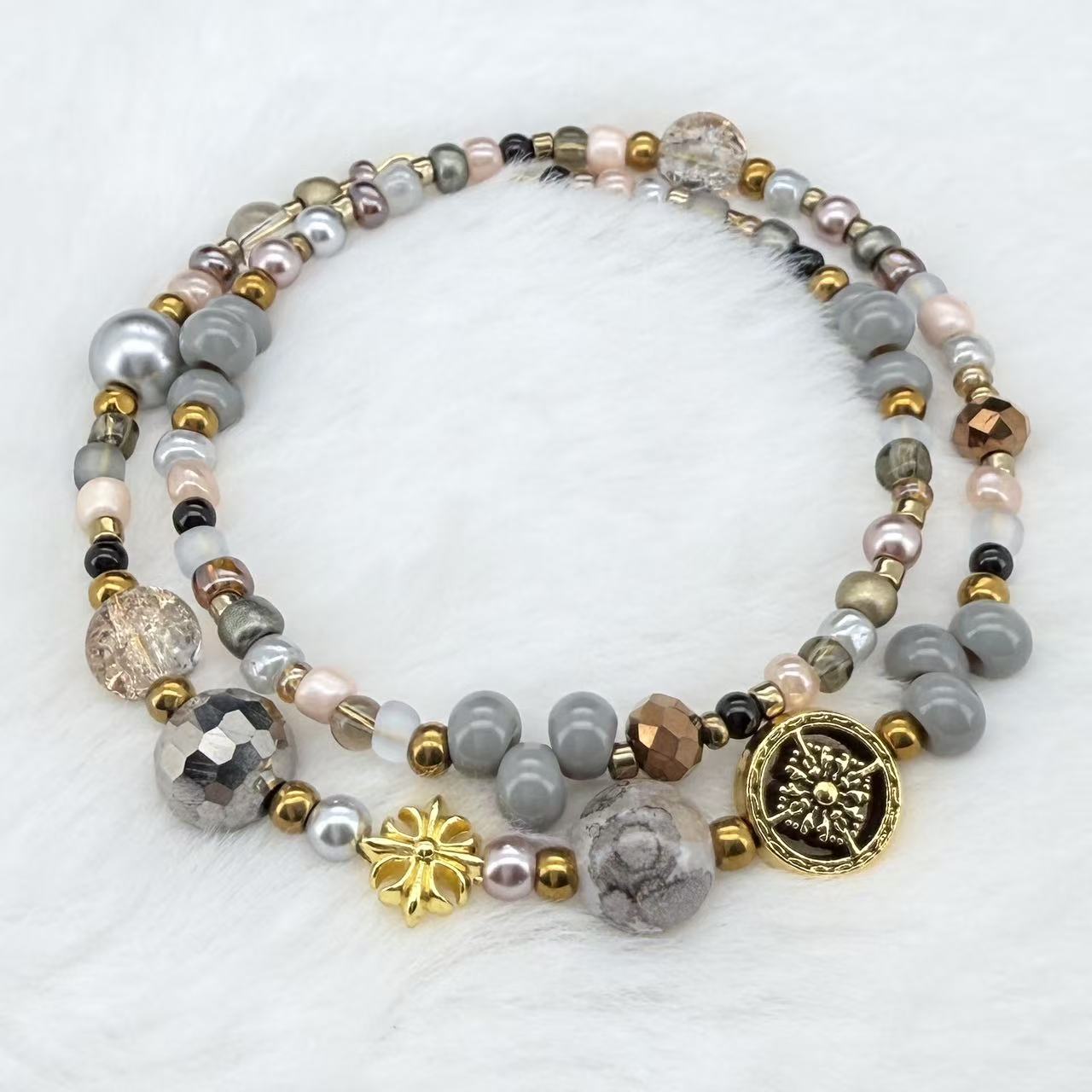 【Letter W】【For Bracelets/Necklace/Key Chain】- Apr.8 W Mix