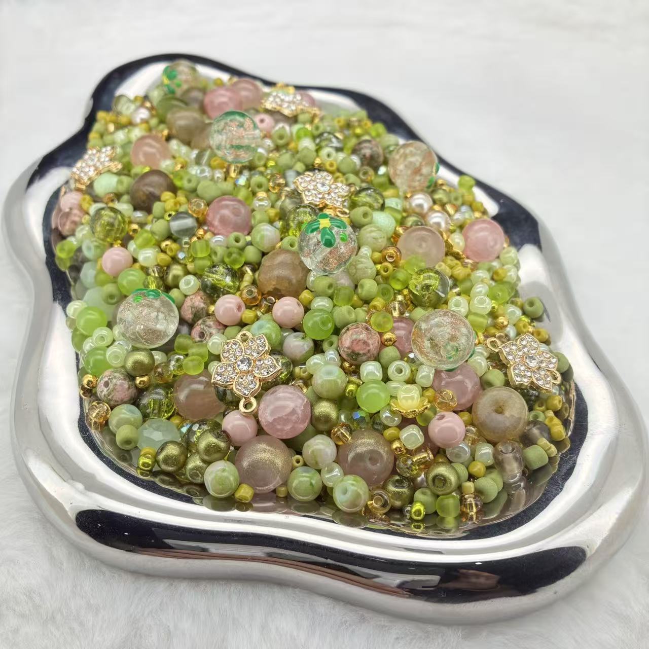 【Letter M】【Collector’s Edition】Enchanted Petals - Apr.24 M Mix